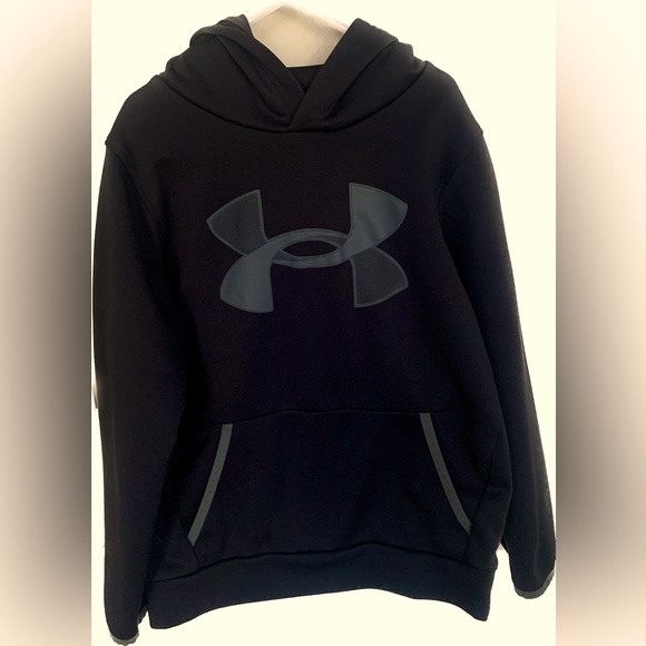 Youth Boy’s 7 S Small Under Armour Black Hoodie Fall Pullover Jacket - Picture 1 of 3